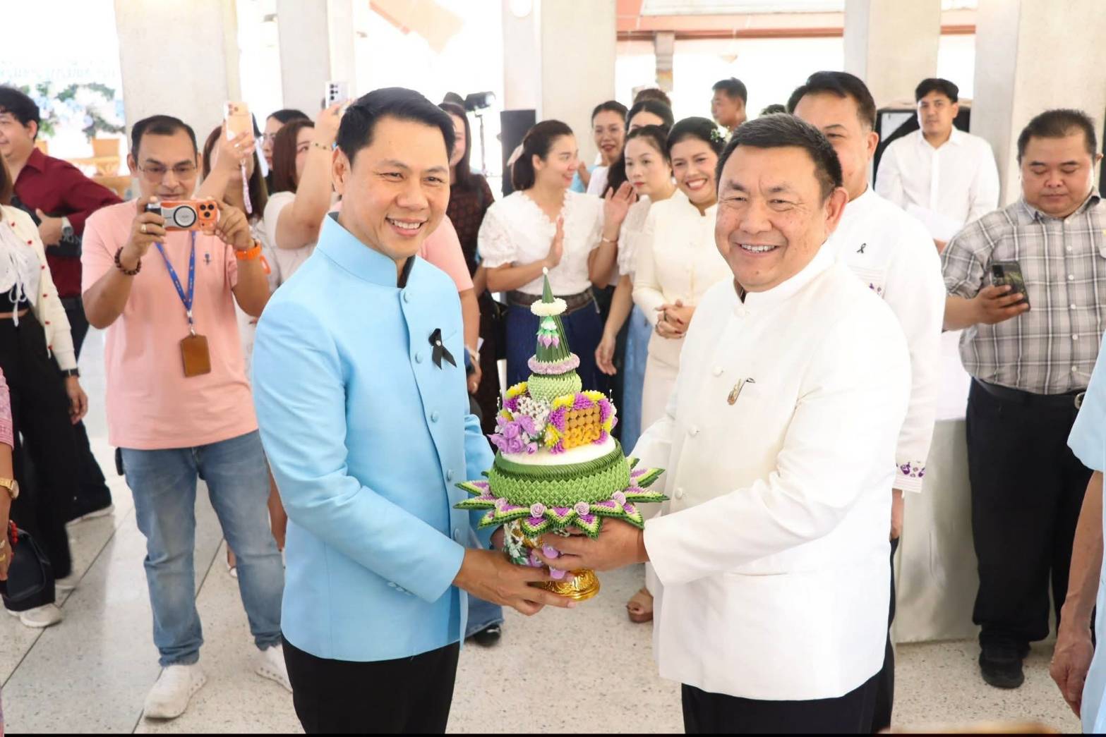 title - ศพส. จัดงาน “รักแห่งศิลป์ รักแห่งแผ่นดิน” เพื่อน้อมรำลึกในพระมหากรุณาธิคุณของสมเด็จพระนางเจ้าสิริกิติ์ พระบรมราชินีนาถ พระบรมราชชนนีพันปีหลวง ณ ศูนย์ส่งเสริมและพัฒนาอาชีพเสริมนอกภาคการเกษตร (ศูนย์ศิลปาชีพบางไทรฯ เดิม)